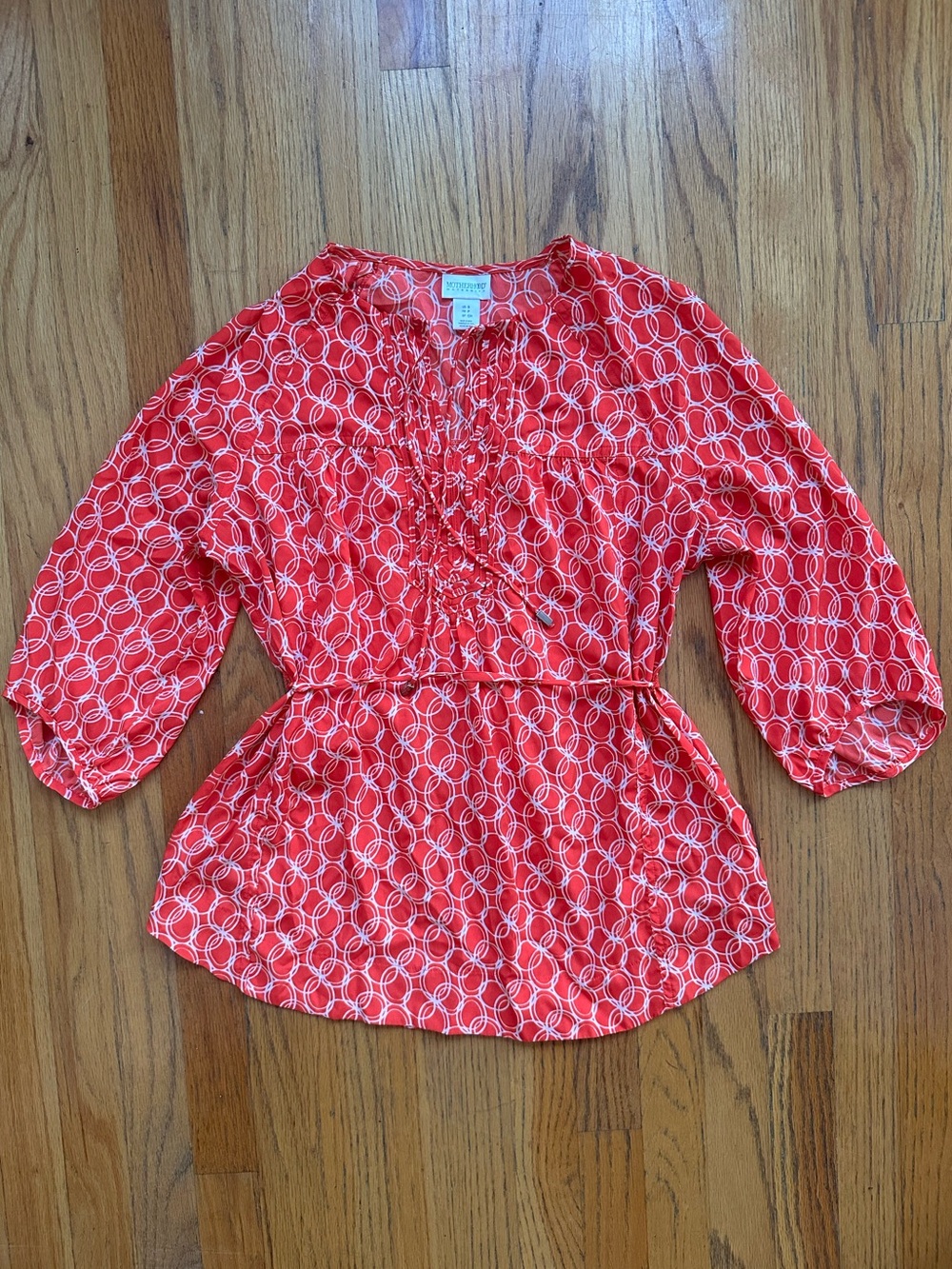 Motherhood Maternity Bundle - 1 top, 2 dresses
